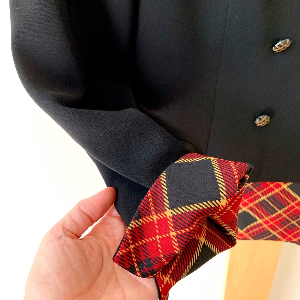 Kasper black and red tartan skirt suit 10 P - Picture 3 of 5